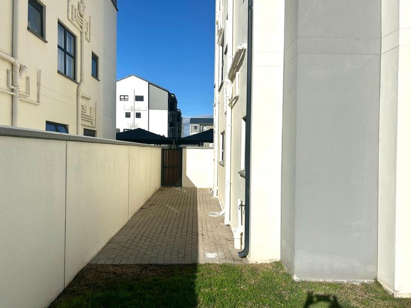 To Let 3 Bedroom Property for Rent in The Huntsman Western Cape
